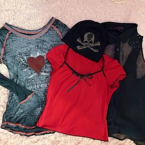 Alternative Emo Mcbling Y2K Hot Topic Skull Top and Beanie Bundle